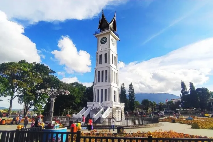 Rumah Gadang PDIKM Padang Panjang